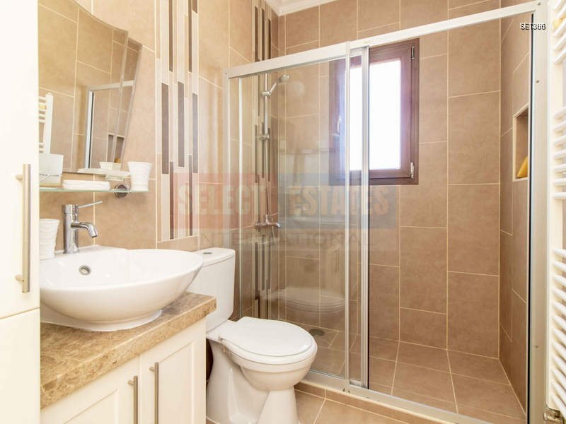 Panoramic Luxury Villa in Bellapais