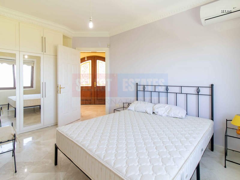 Panoramic Luxury Villa in Bellapais