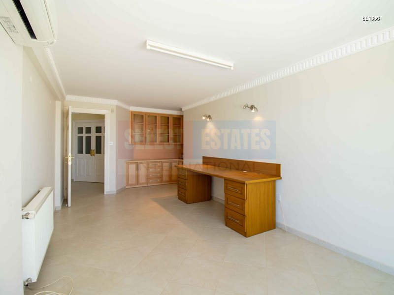 Panoramic Luxury Villa in Bellapais