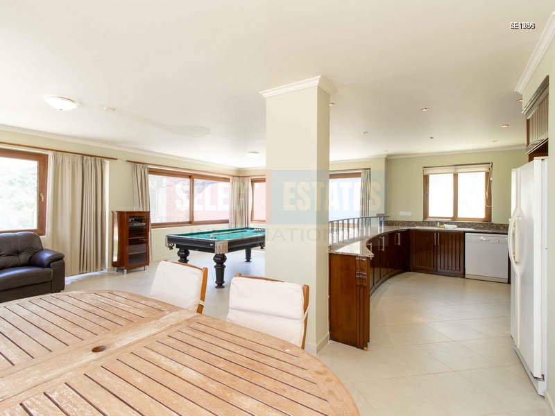 Panoramic Luxury Villa in Bellapais