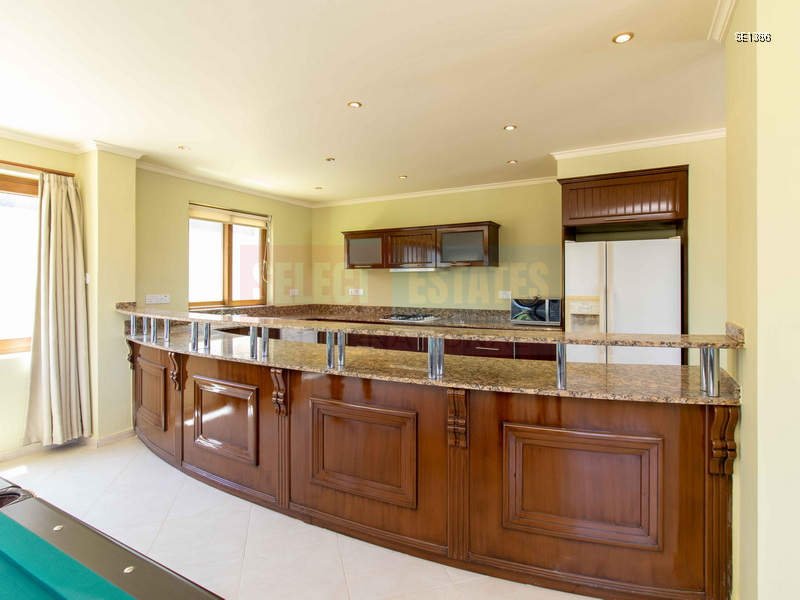 Panoramic Luxury Villa in Bellapais