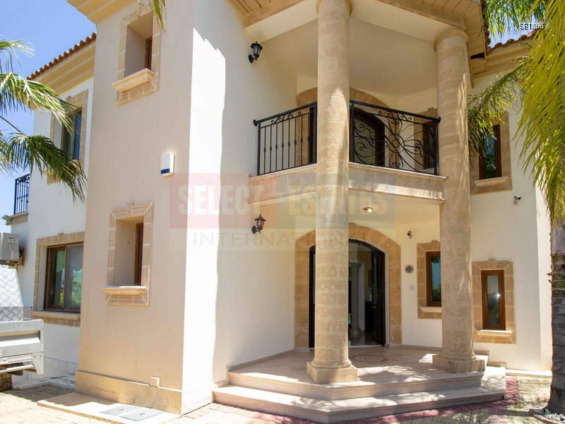 Panoramic Luxury Villa in Bellapais