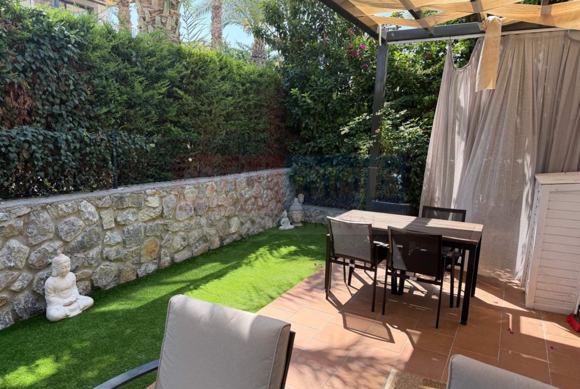 Ready-to-Move-In Apartment in Alsancak