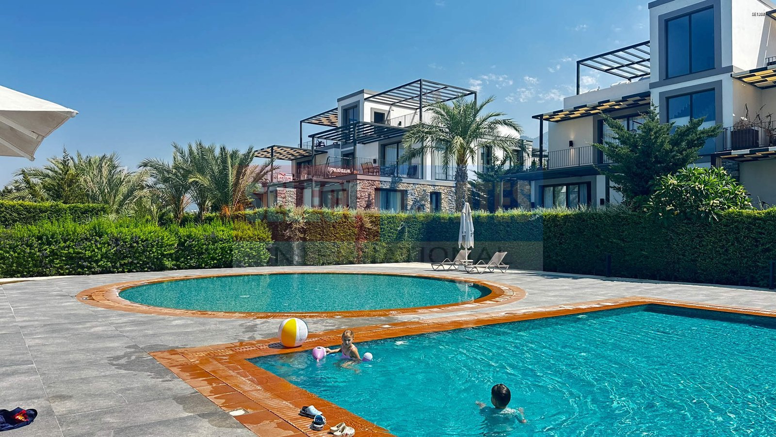 Ready-to-Move-In Apartment in Alsancak