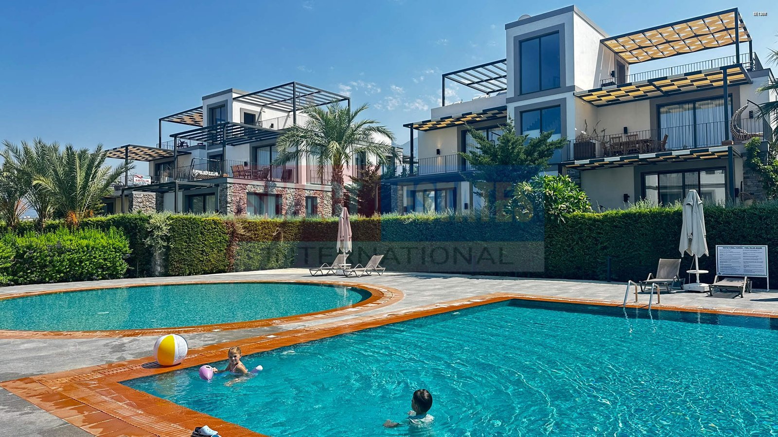Ready-to-Move-In Apartment in Alsancak