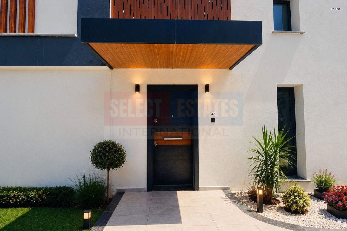 Luxury Semi-detached Villa in Zeytinlik