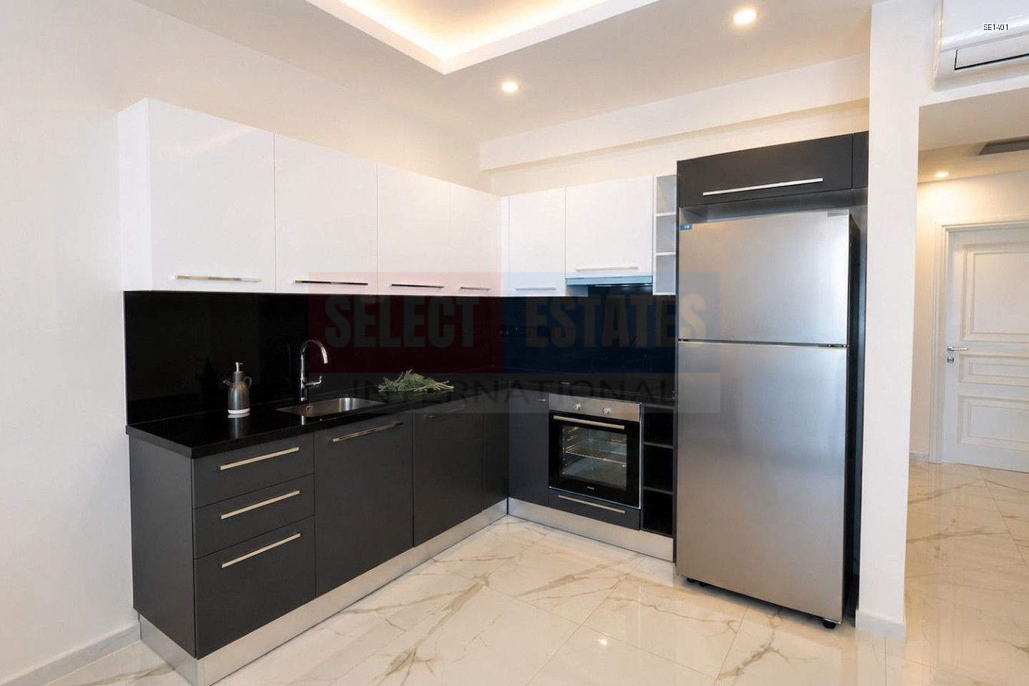 Luxury Semi-detached Villa in Zeytinlik