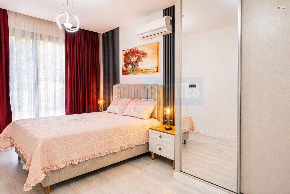 Luxury Twin Villa in Zeytinlik