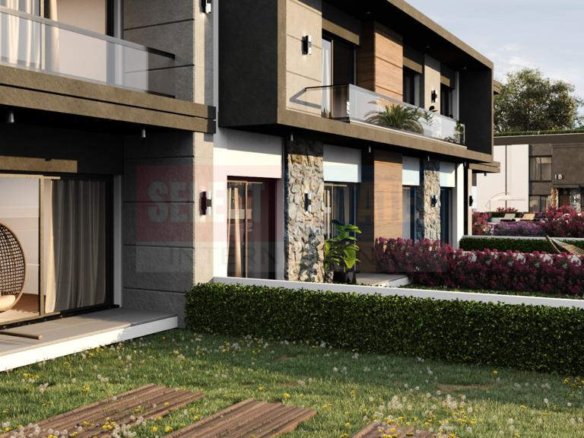 Lapta 2+1 Apartment for Sale
