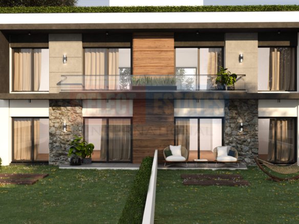 Semi-detached Villa with Terrace in Lapta