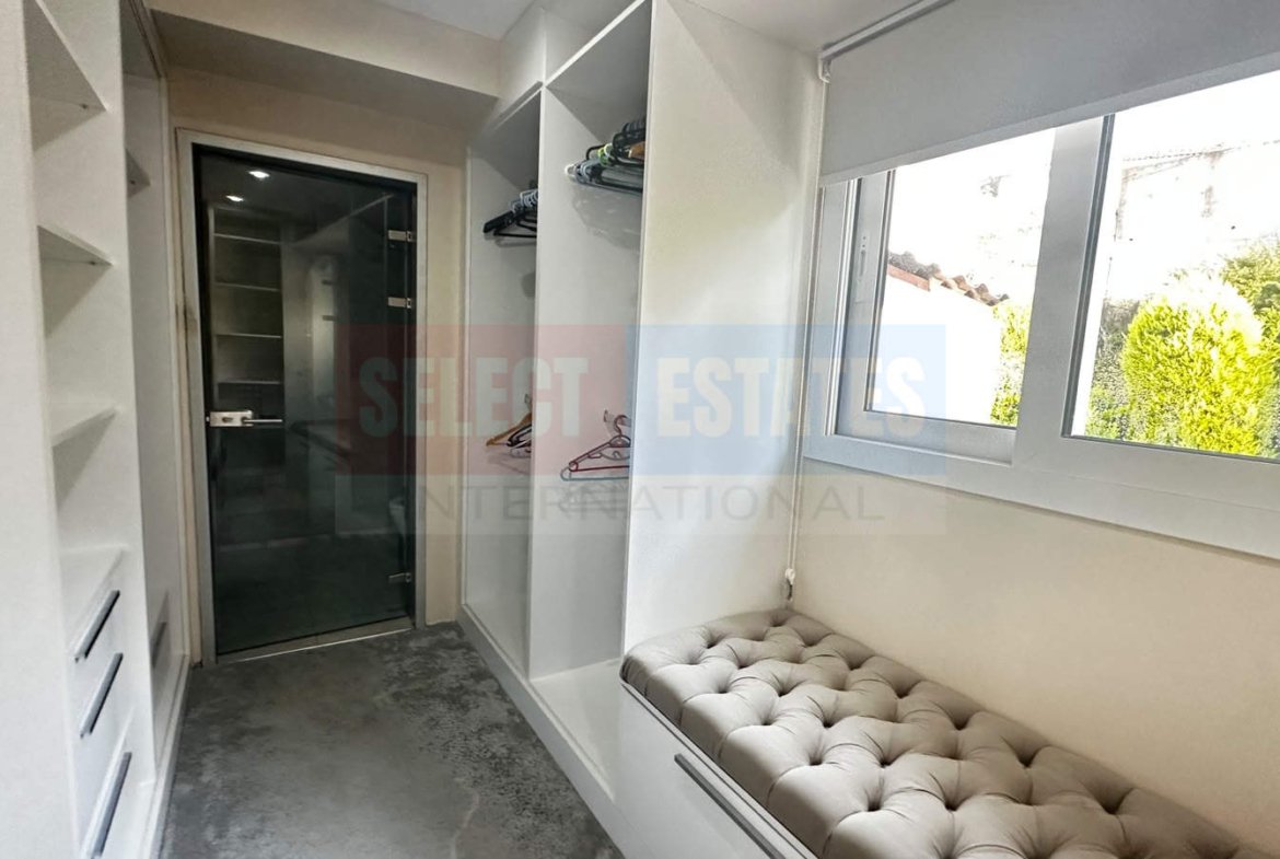 Luxury Villa with Pool in Alsancak