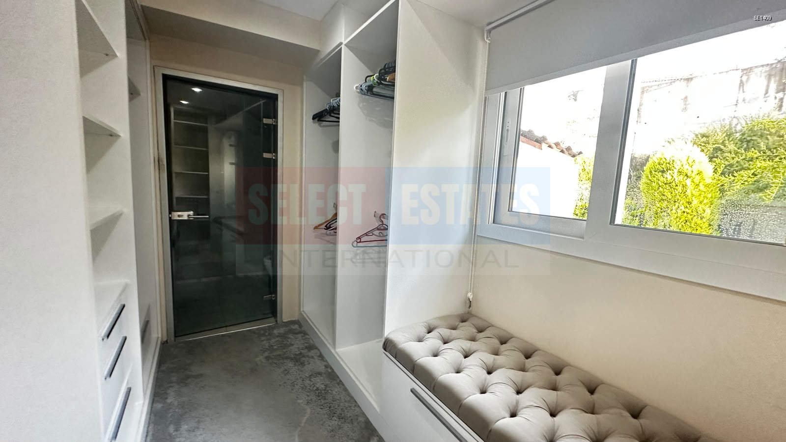 SE1409_007 Luxury Villa with Pool in Alsancak