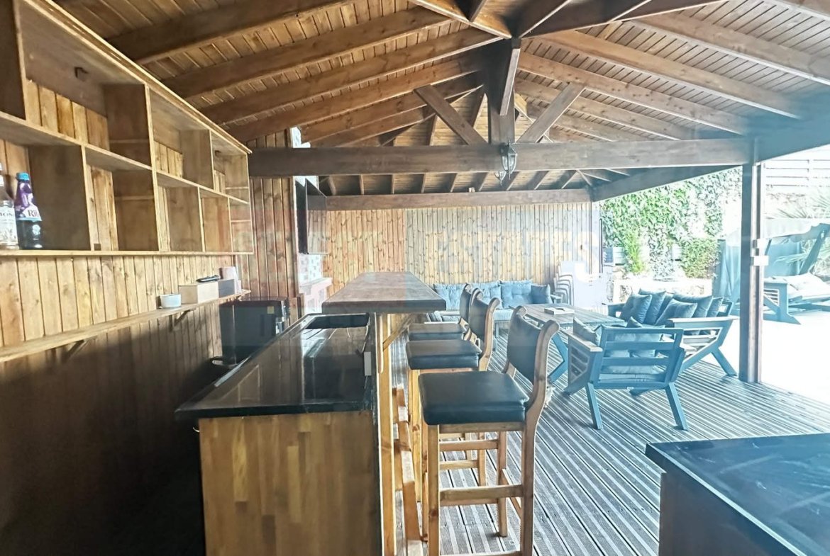 Luxury Villa with Pool in Alsancak