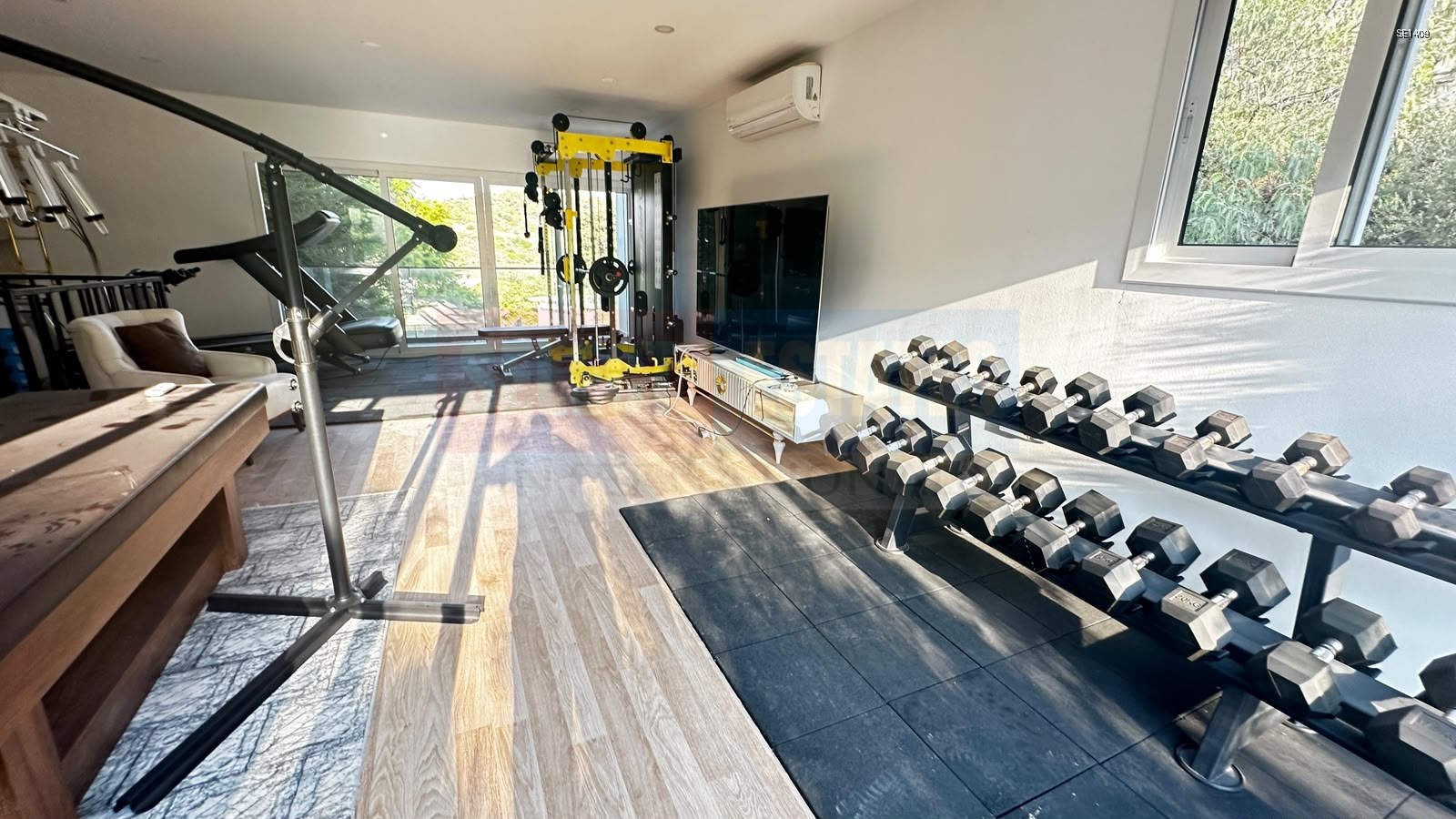 SE1409_013 Luxury Villa with Pool in Alsancak