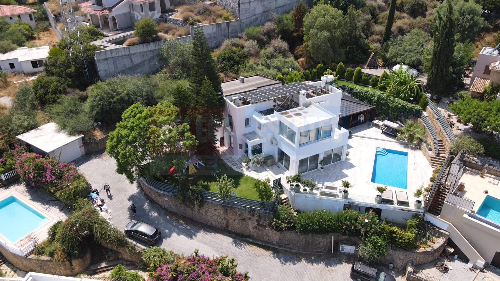 SE1409_015 Luxury Villa with Pool in Alsancak