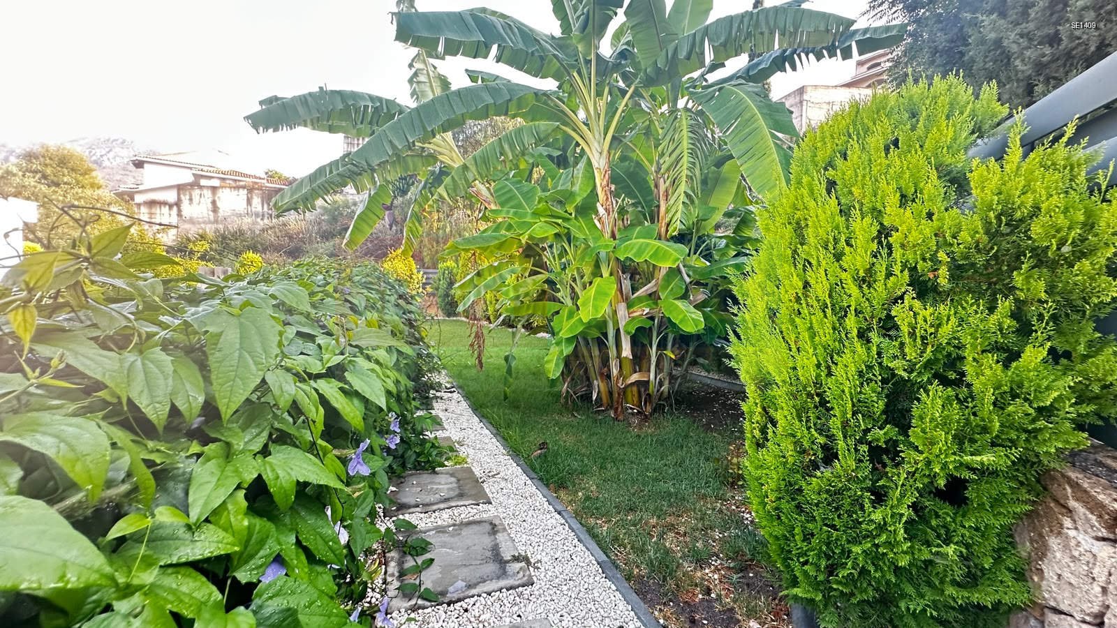 SE1409_017 Luxury Villa with Pool in Alsancak