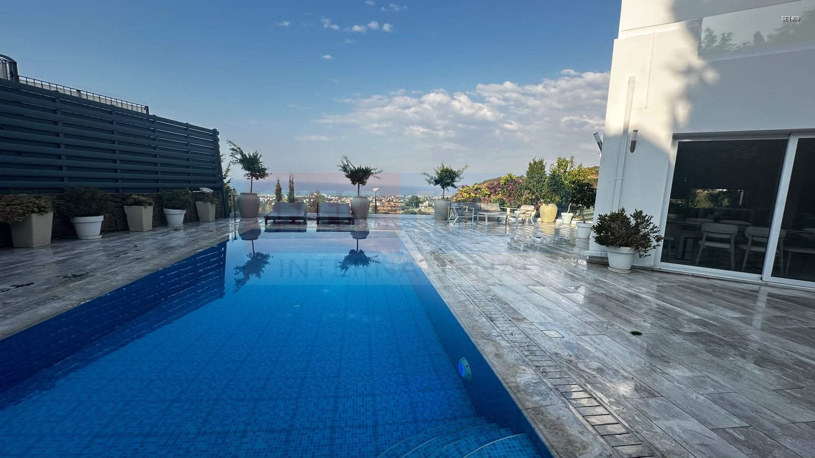 SE1409_028 Luxury Villa with Pool in Alsancak