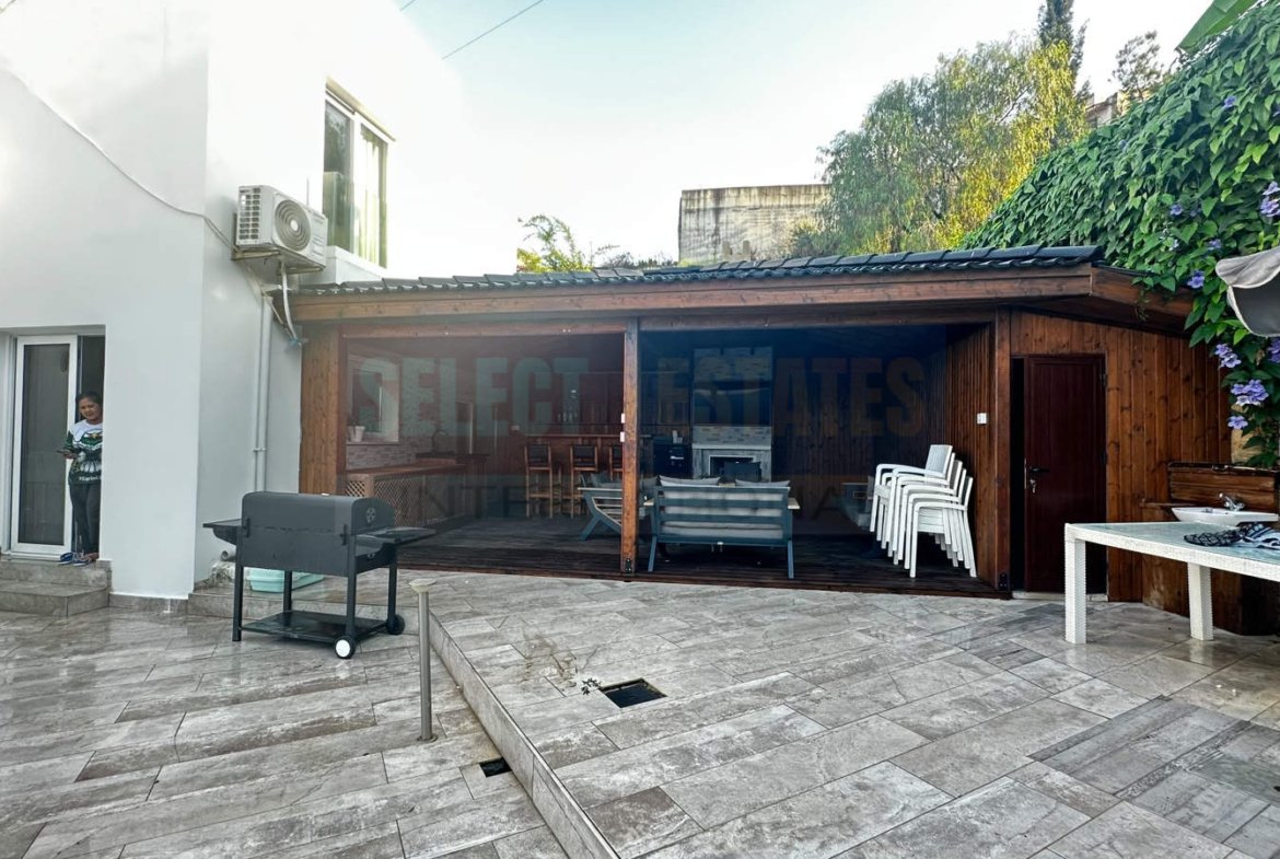 Luxury Villa with Pool in Alsancak