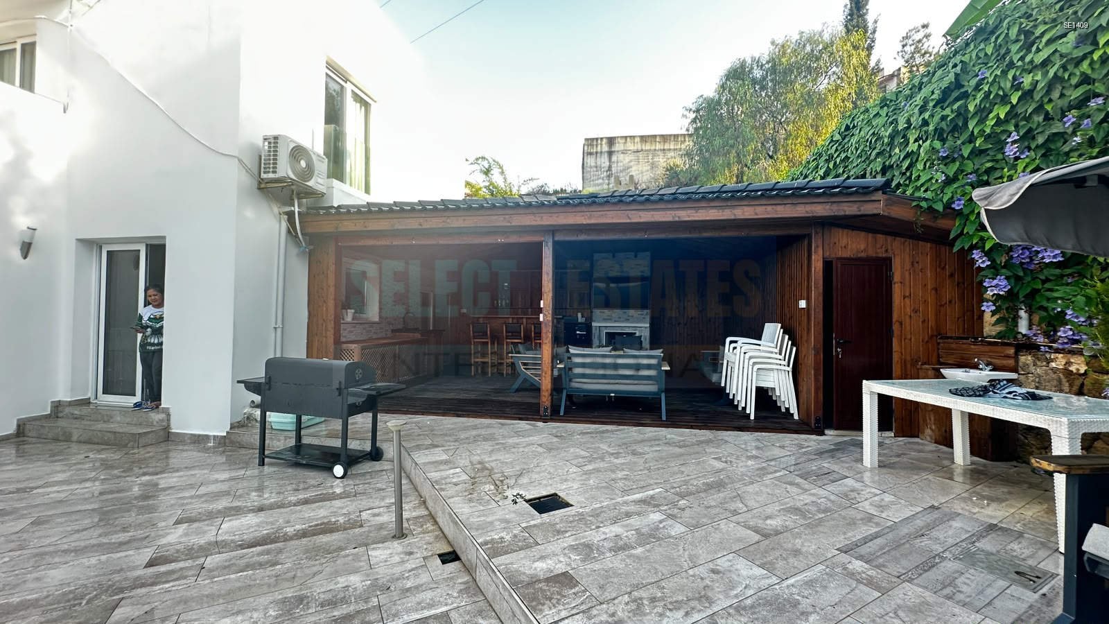 SE1409_029 Luxury Villa with Pool in Alsancak