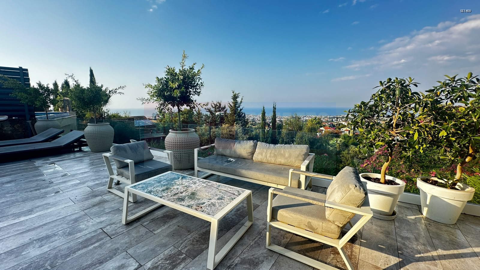 SE1409_030 Luxury Villa with Pool in Alsancak