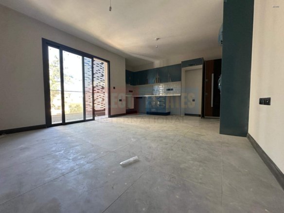 Move-in Ready Apartment in Kyrenia Center