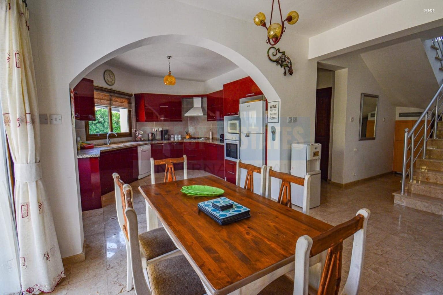 Luxury Detached Villa with Pool in Lapta