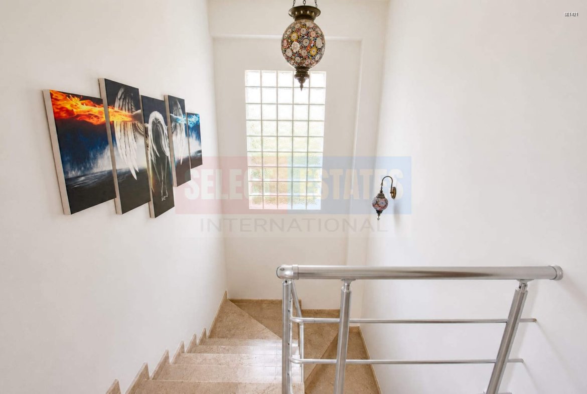 Luxury Detached Villa with Pool in Lapta