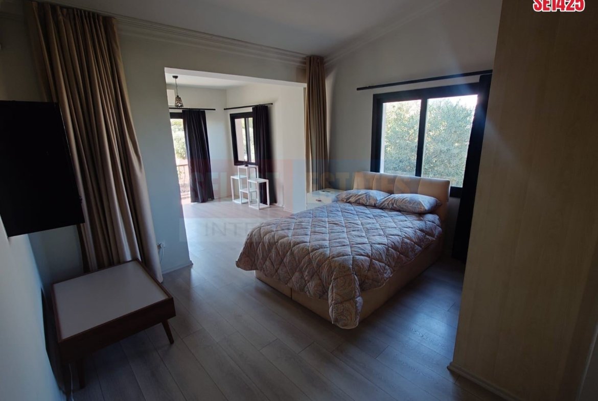 Stylish Villa with Pool and Nature Views