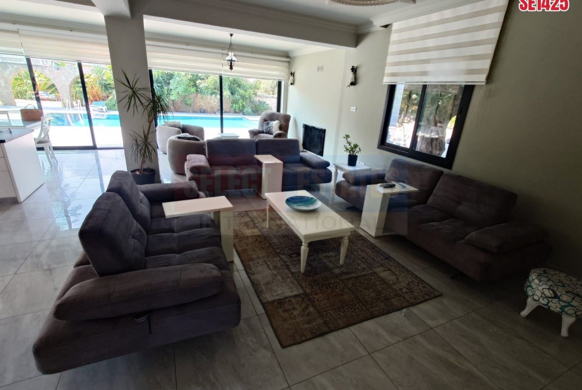 Stylish Villa with Pool and Nature Views