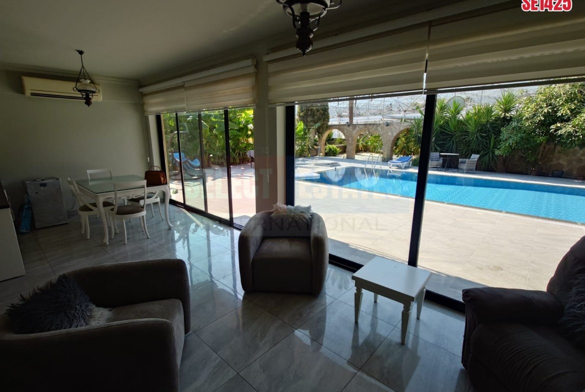 Stylish Villa with Pool and Nature Views