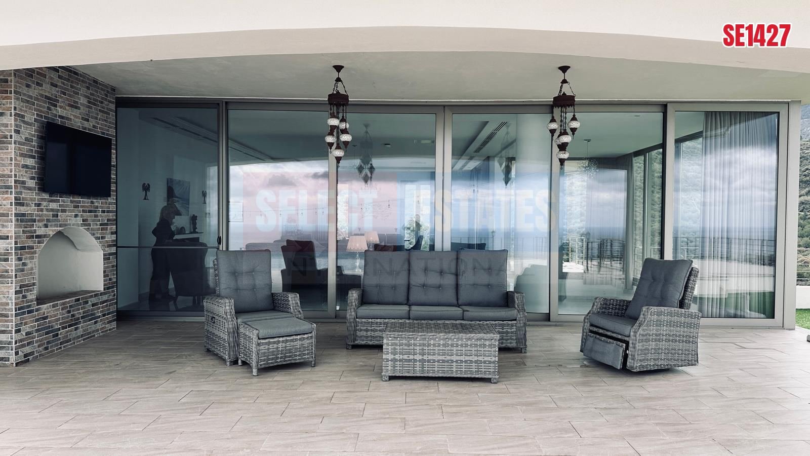 An Unrivaled Mansion at the Peak of Kyrenia