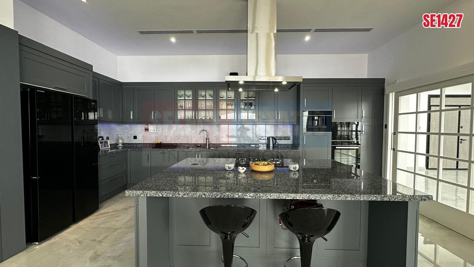 An Unrivaled Mansion at the Peak of Kyrenia