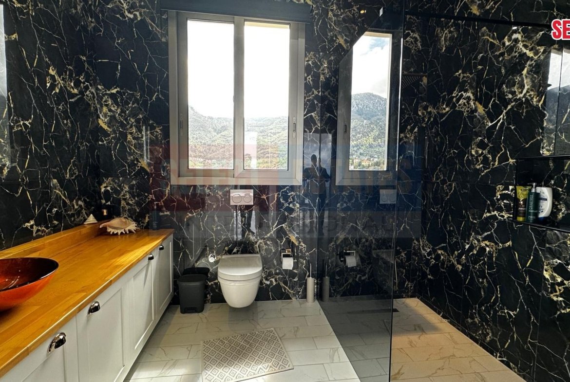 An Unrivaled Mansion at the Peak of Kyrenia