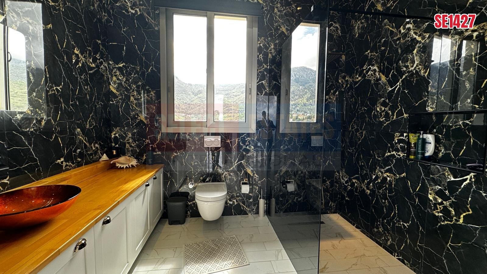 An Unrivaled Mansion at the Peak of Kyrenia