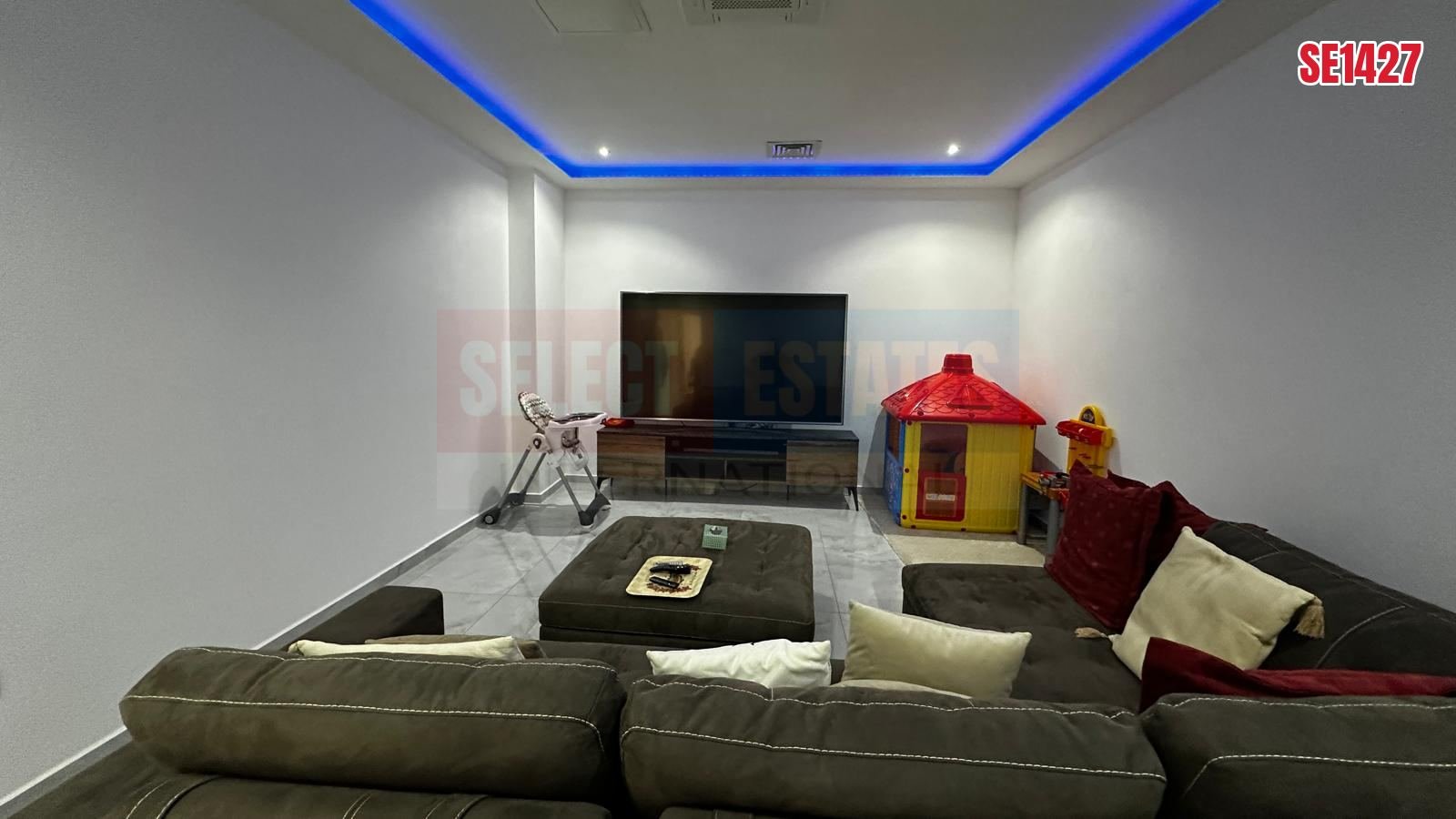 An Unrivaled Mansion at the Peak of Kyrenia