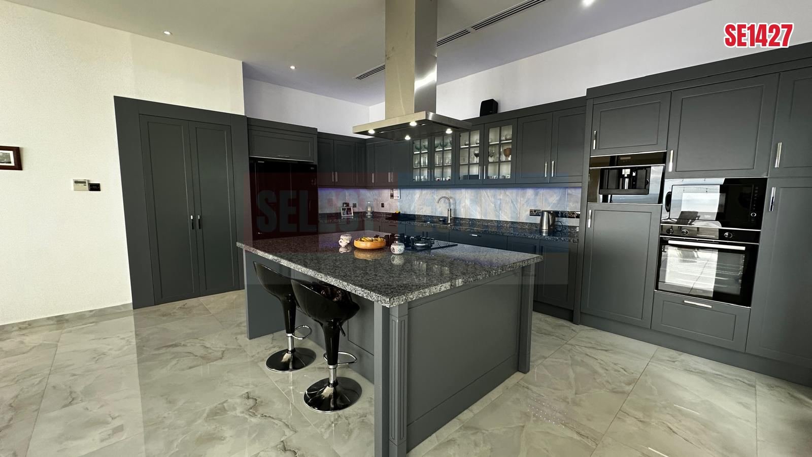 An Unrivaled Mansion at the Peak of Kyrenia