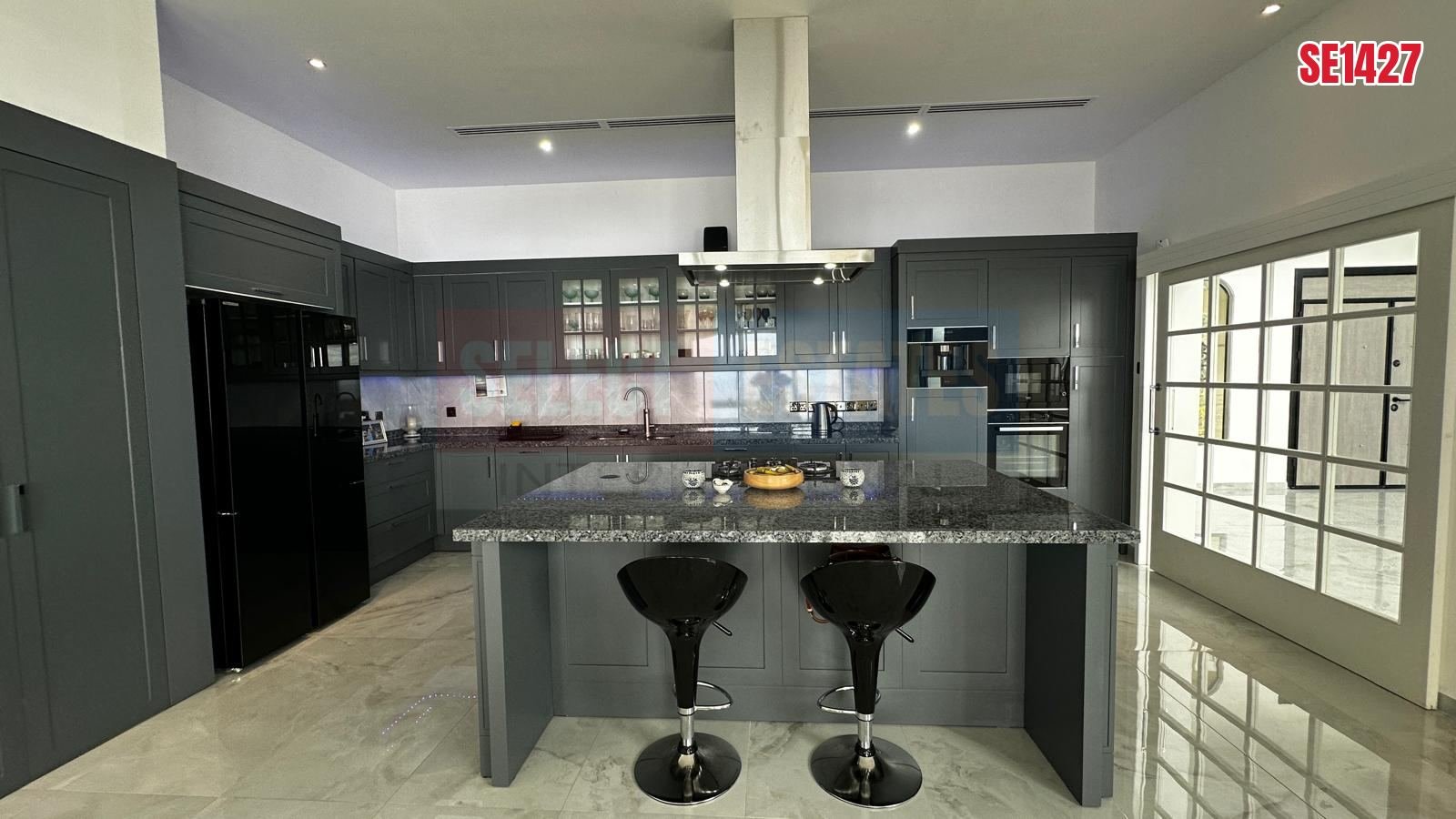 An Unrivaled Mansion at the Peak of Kyrenia