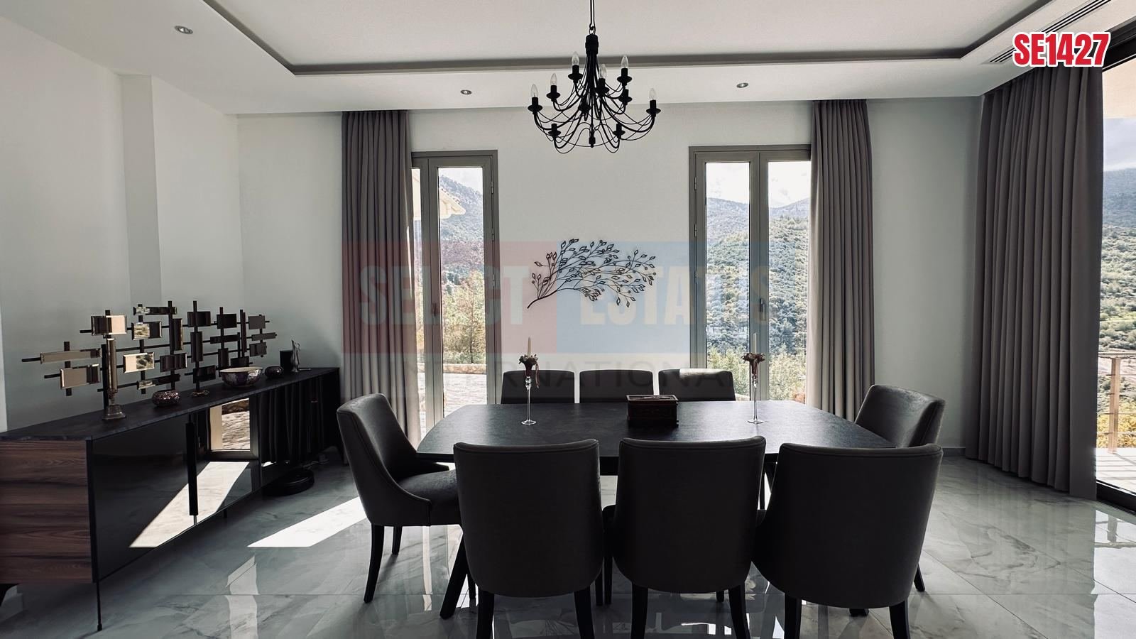 An Unrivaled Mansion at the Peak of Kyrenia