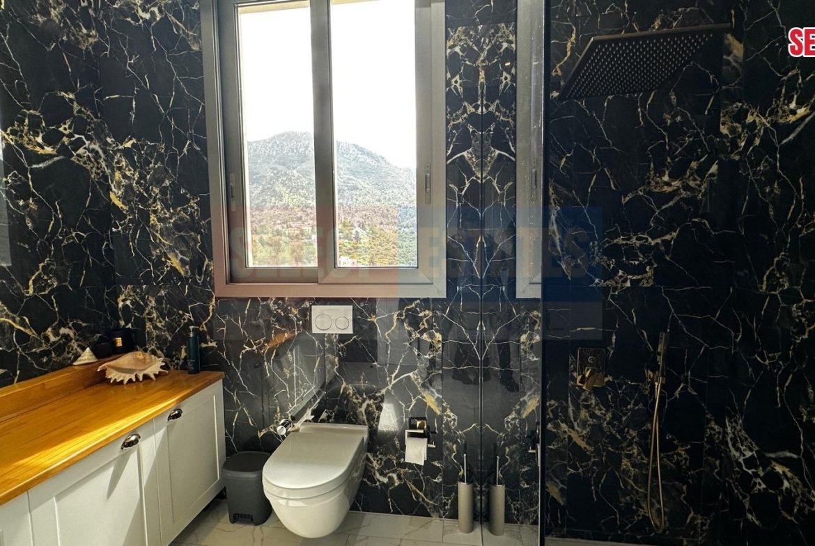 An Unrivaled Mansion at the Peak of Kyrenia
