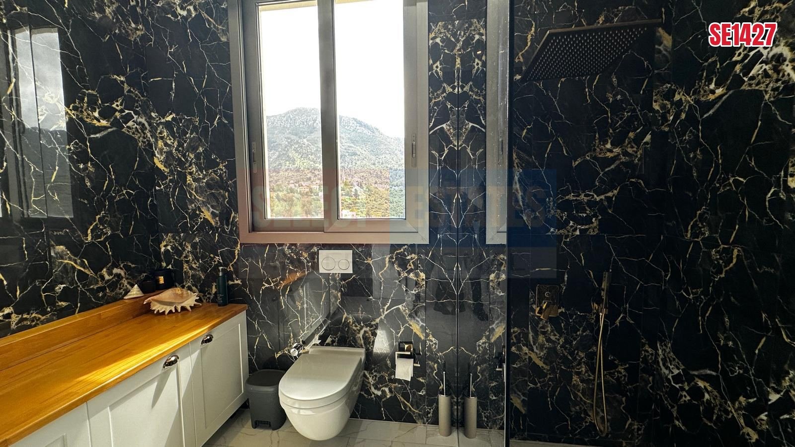 An Unrivaled Mansion at the Peak of Kyrenia