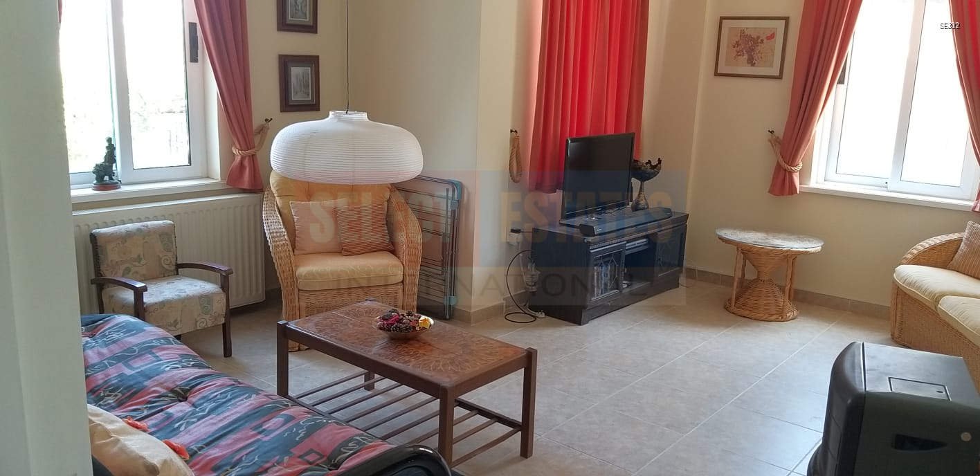 Lapta Detached Villa with Pool for Sale