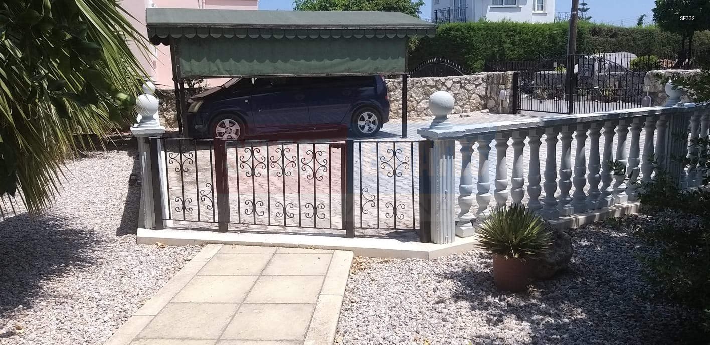 Lapta Detached Villa with Pool for Sale