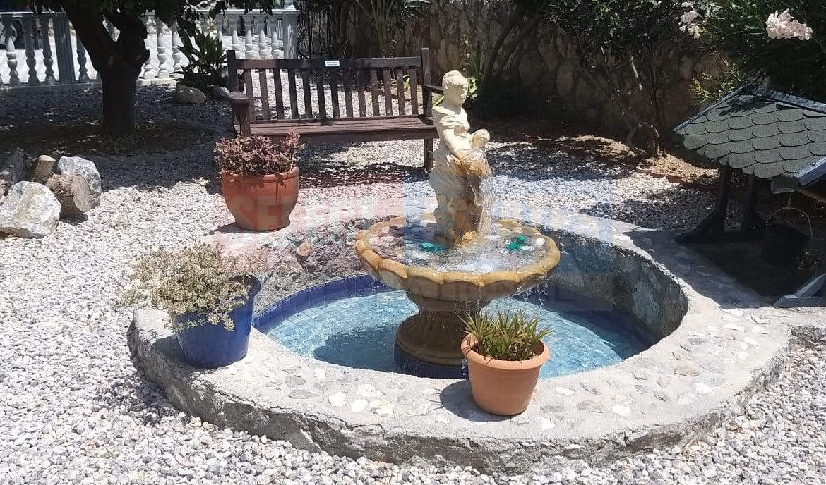 Lapta Detached Villa with Pool for Sale