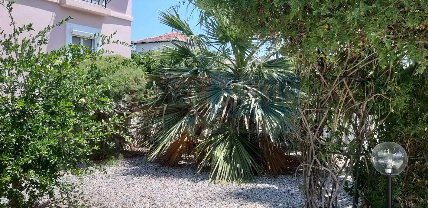 Lapta Detached Villa with Pool for Sale
