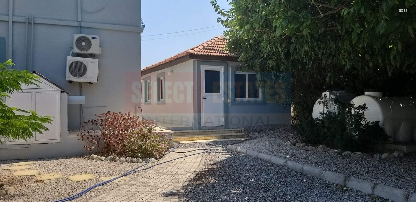 Lapta Detached Villa with Pool for Sale
