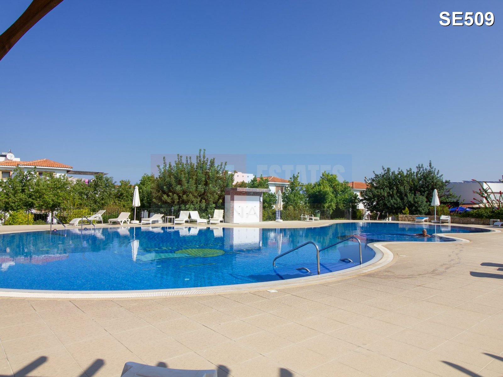 100 METERS TO THE SEA SPACIOUS APARTMENT IN LUXURY RESORT CONCEPT