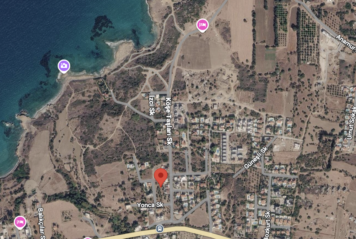 Seaside land for sale n Kyrenia, North Cyprus