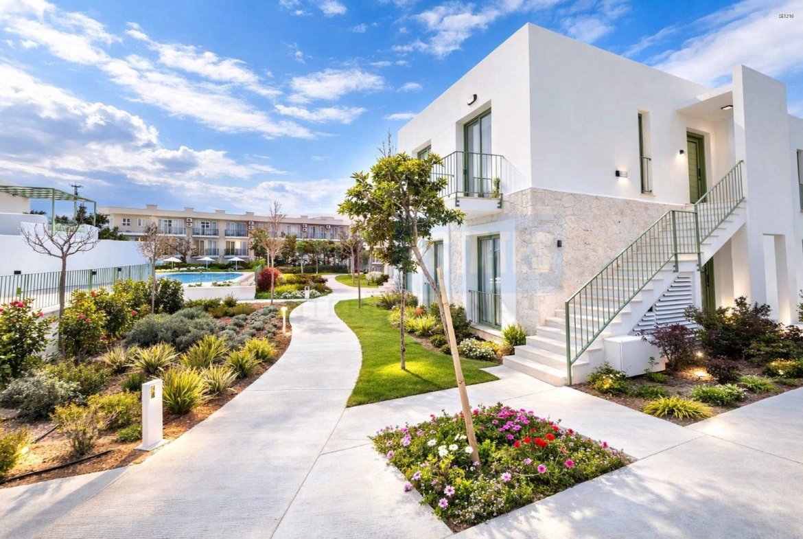 Lapta Seafront Garden Apartment for Sale, North Cyprus