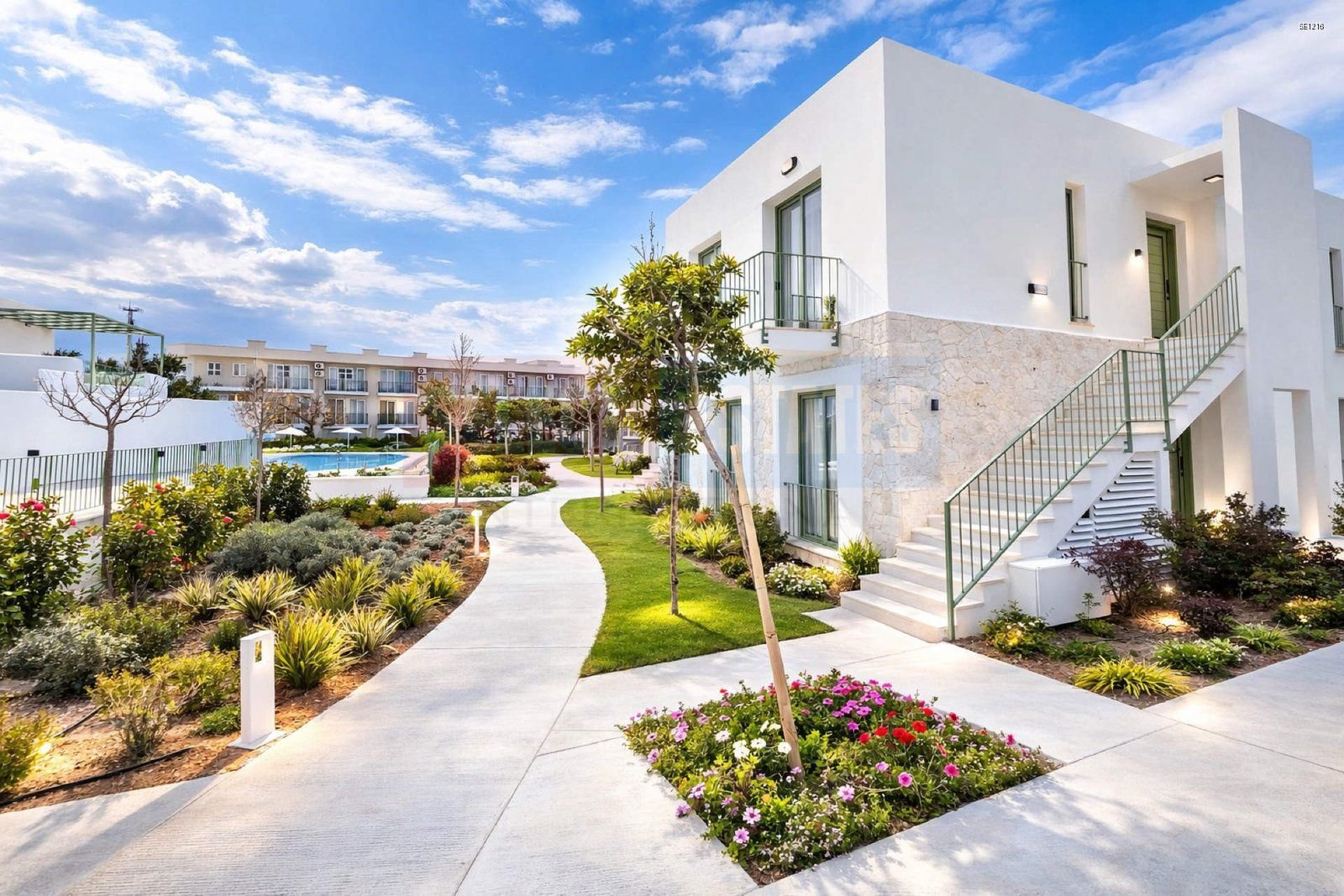 Lapta Seafront Garden Apartment for Sale, North Cyprus