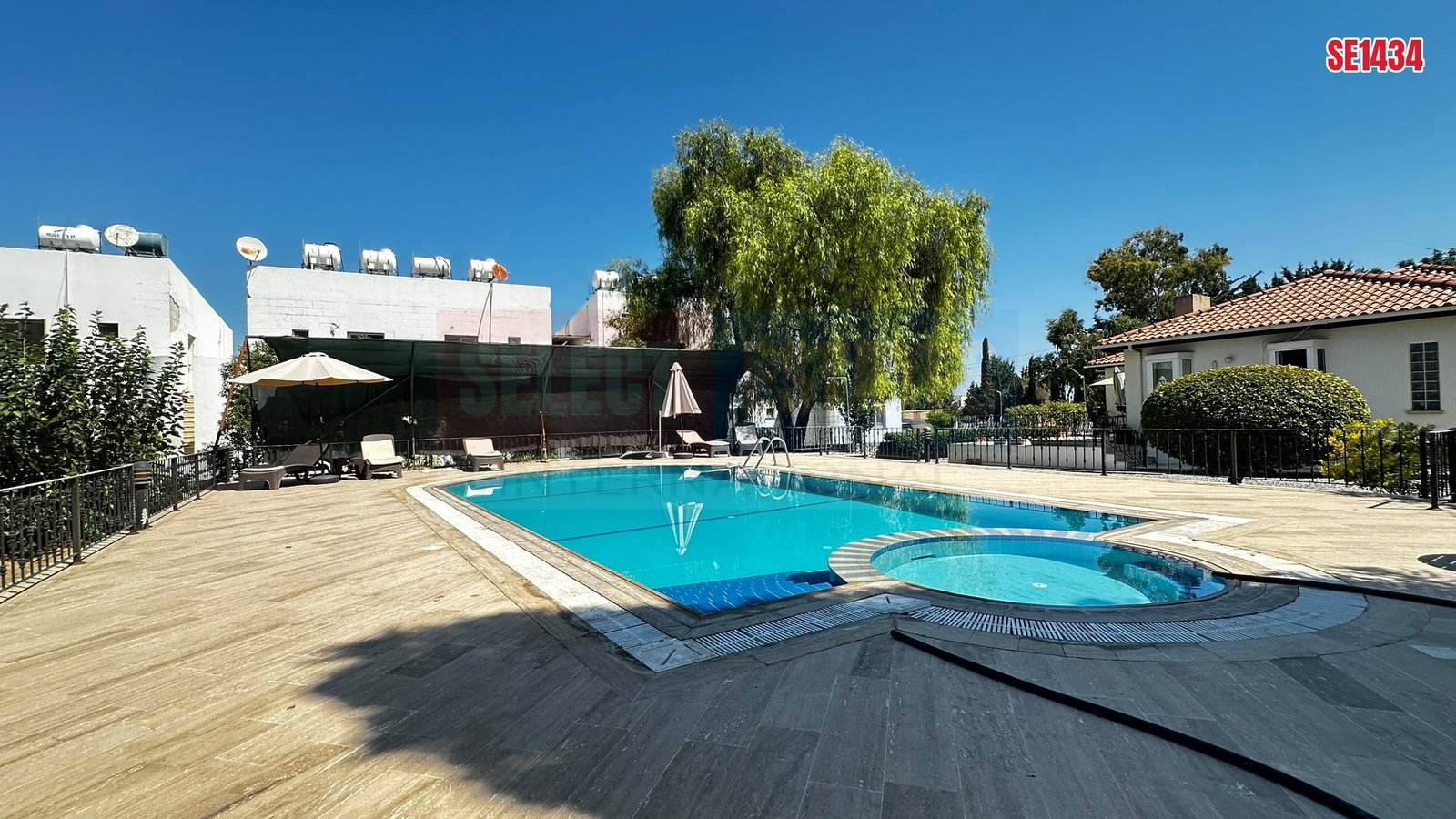 3-Bedroom Bungalow in Edremit, £1,200 Monthly Rent, North Cyprus Properties for Rent